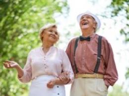 Genomgång av de mest intressanta hobbyerna för pensionärer: vad en fri kvinna kan göra med henne Vad man ska göra för pensionärer i en klubb